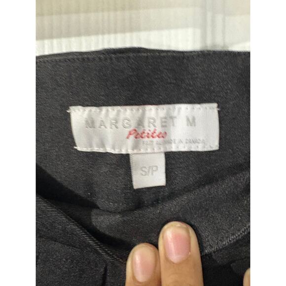 Margret M MARLIE BLACK SLIMMING PANT Petite Size Small - Picture 2 of 3
